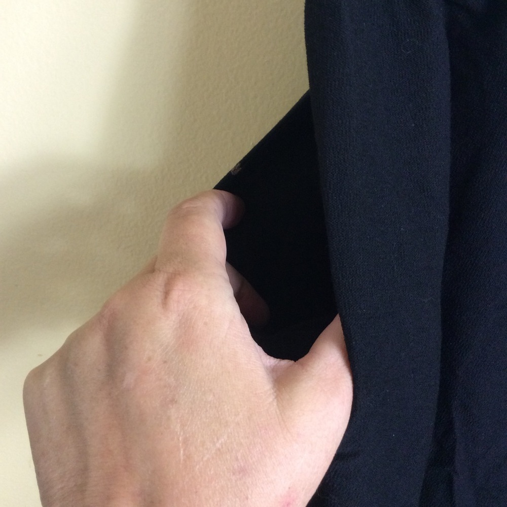 NWOT Eileen Fisher black stretch cropped pants. XL. - Picture 5 of 8